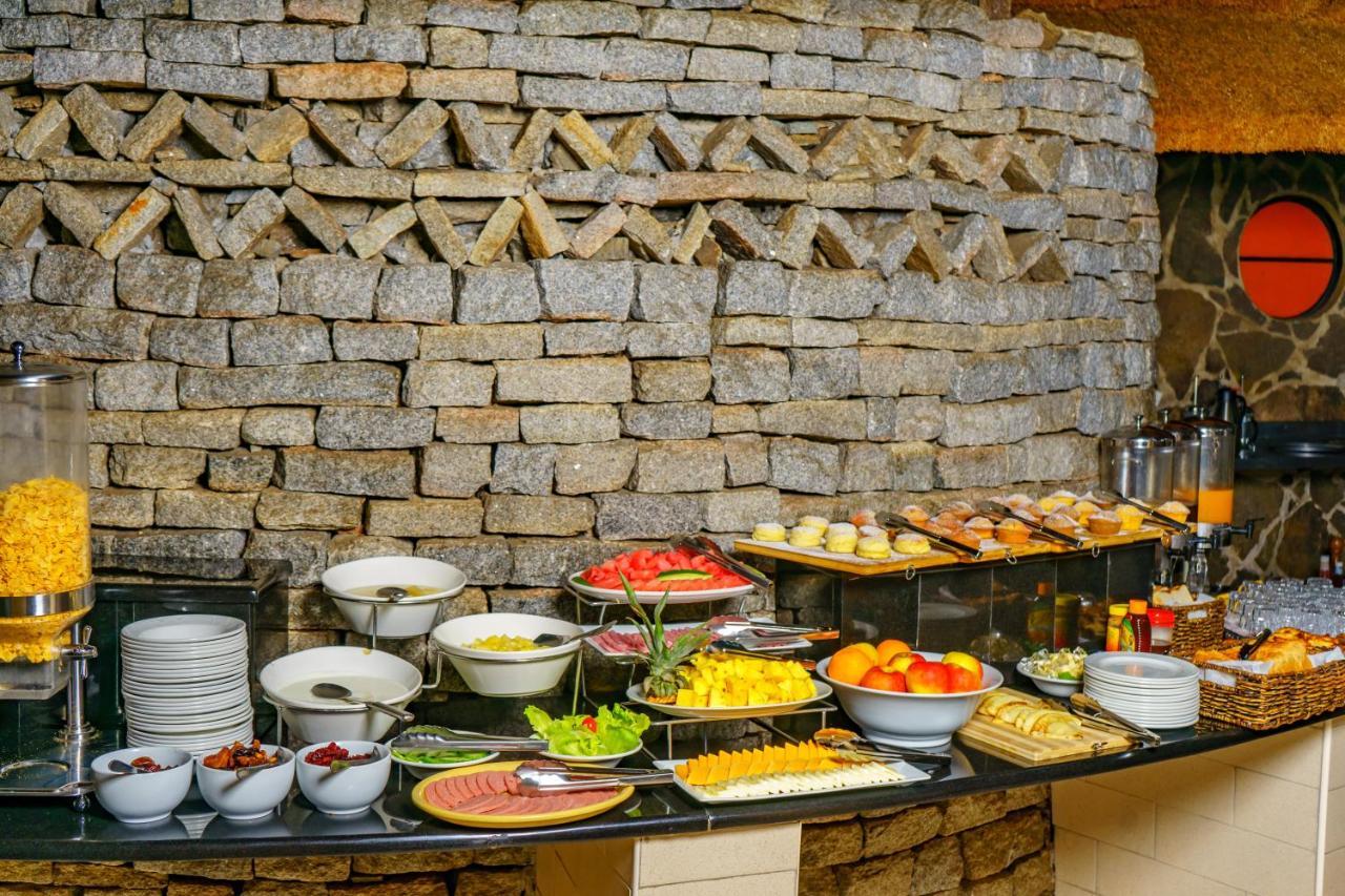 Great Zimbabwe Hotel Nyanda Exterior foto